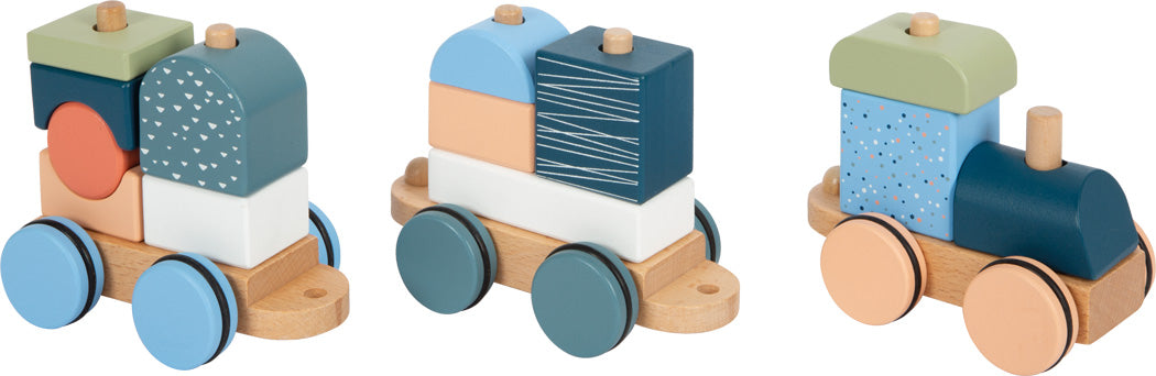 Wooden train 'Arctic'