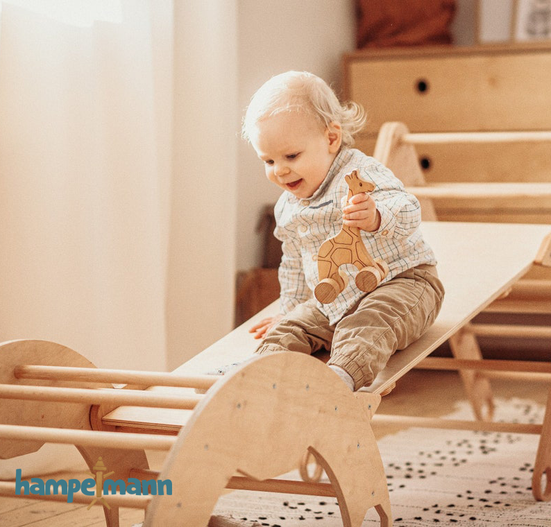 4-in-1 Baby-Gym: Kletterdreieck, Kletterbogen, Rampe & Rutsche – Weiß